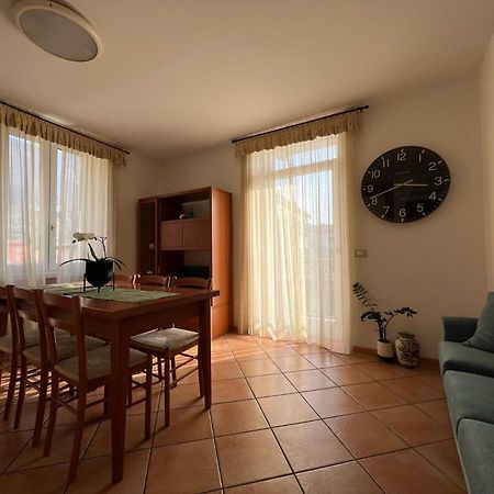 Appartamenti Baia Azzurra 3. Torbole Sul Garda Luaran gambar