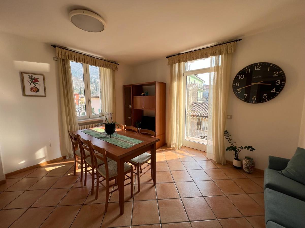Appartamenti Baia Azzurra 3. Torbole Sul Garda Luaran gambar