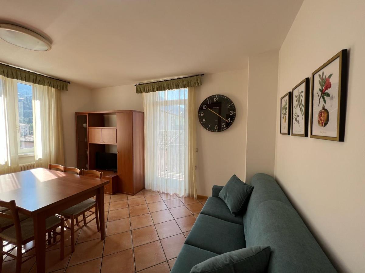 Appartamenti Baia Azzurra 3. Torbole Sul Garda Luaran gambar
