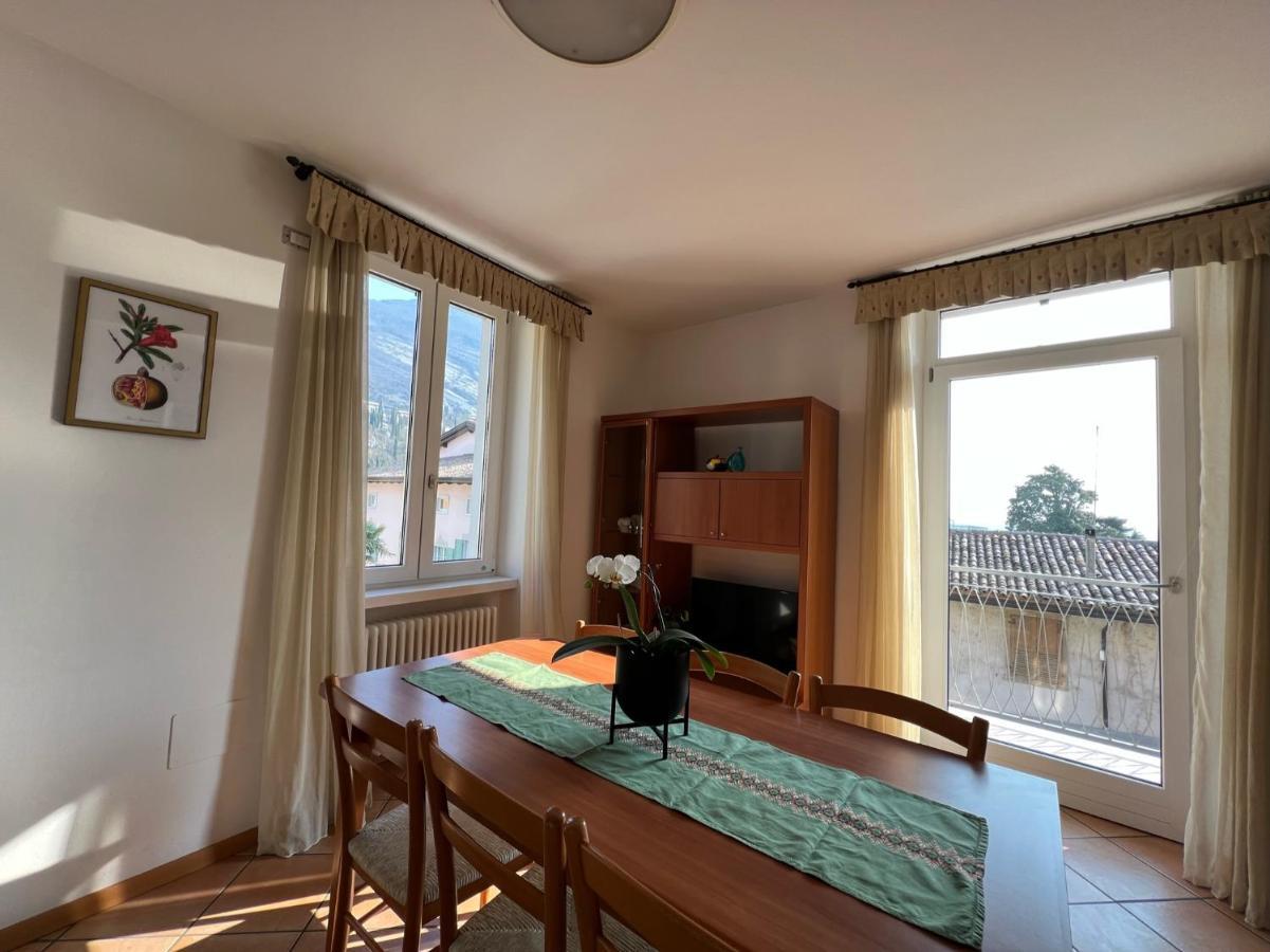 Appartamenti Baia Azzurra 3. Torbole Sul Garda Luaran gambar