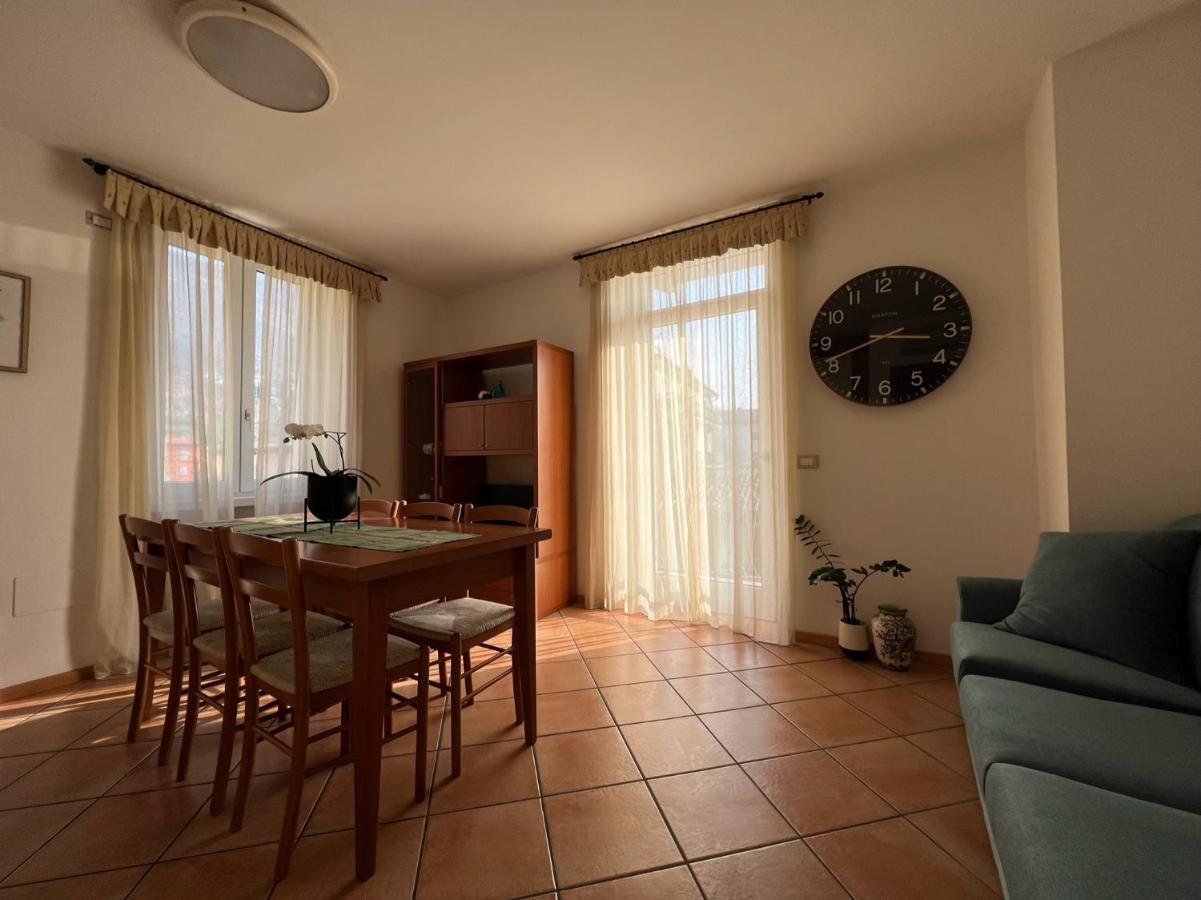 Appartamenti Baia Azzurra 3. Torbole Sul Garda Luaran gambar