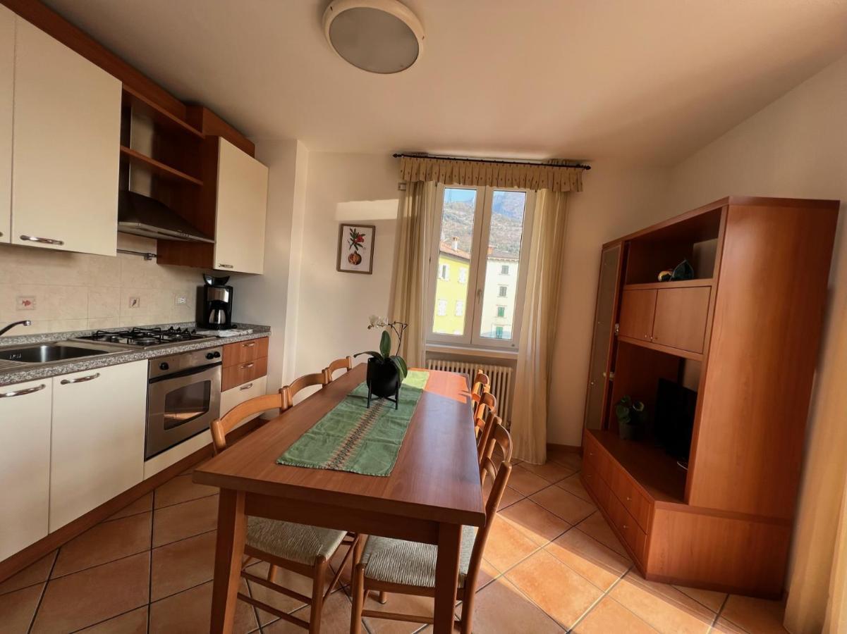 Appartamenti Baia Azzurra 3. Torbole Sul Garda Luaran gambar